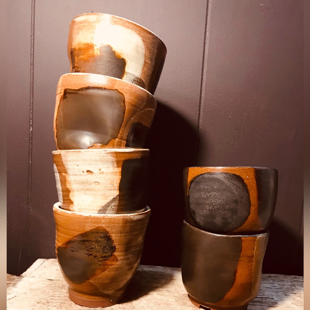 Handmade Pottery-Wheel Thrown Ceramic Tumbler - Shino glazes. - Picture 11 of 11